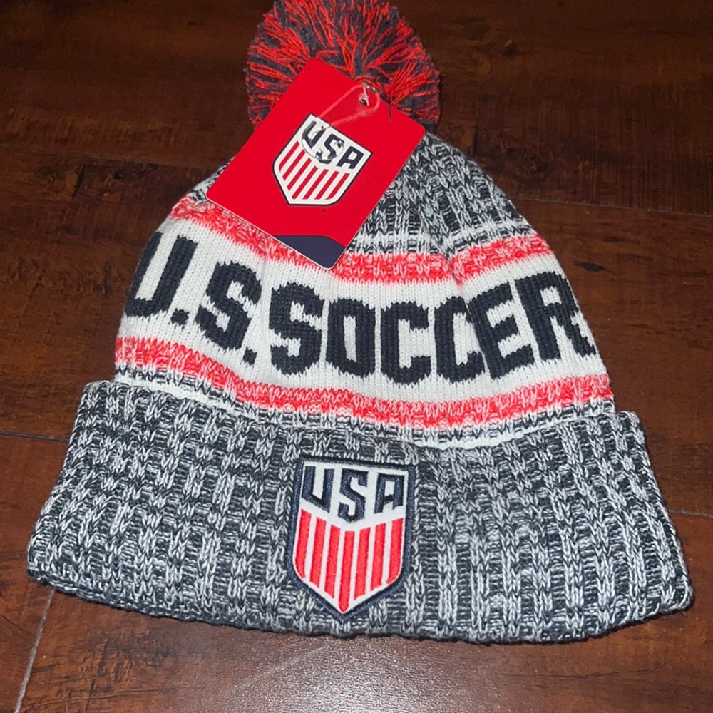 USA soccer beanie red n black